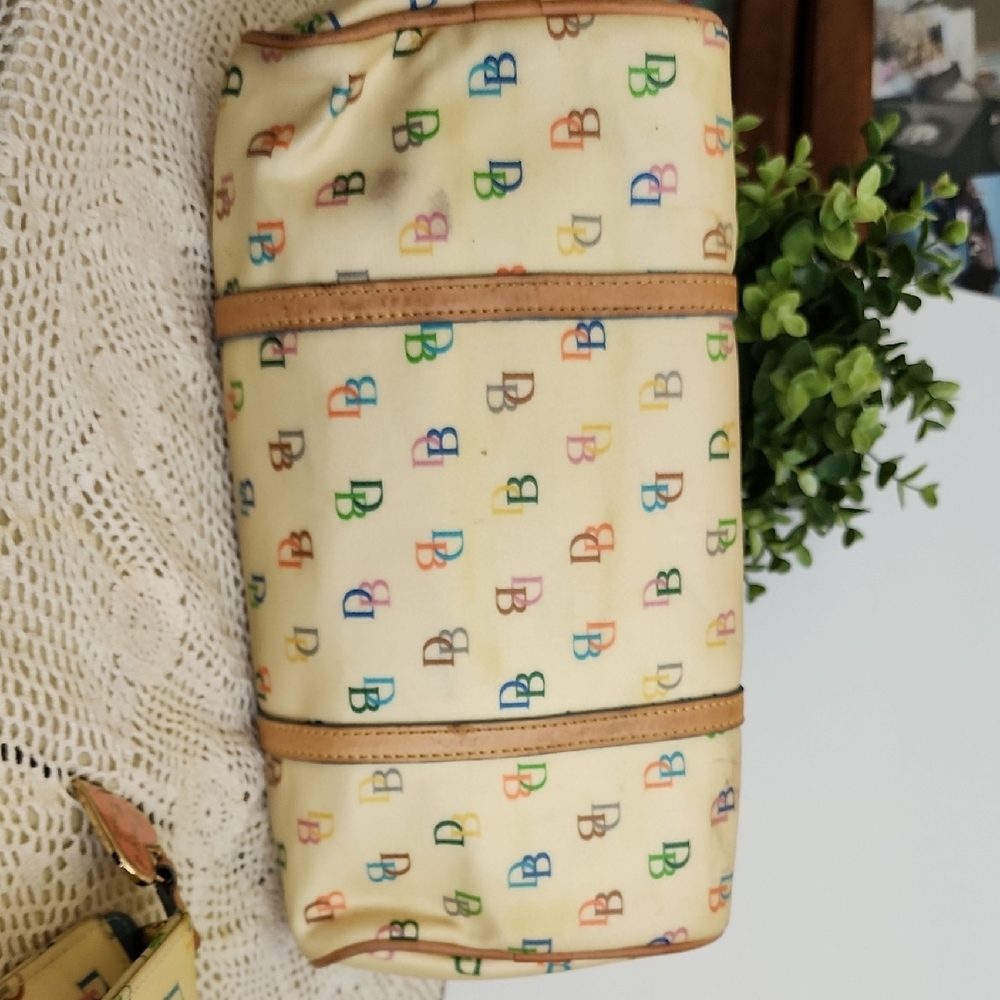 Dooney & Bourke Tan Multicolor Logo Shoulder Bag Set - Picture 2 of 15